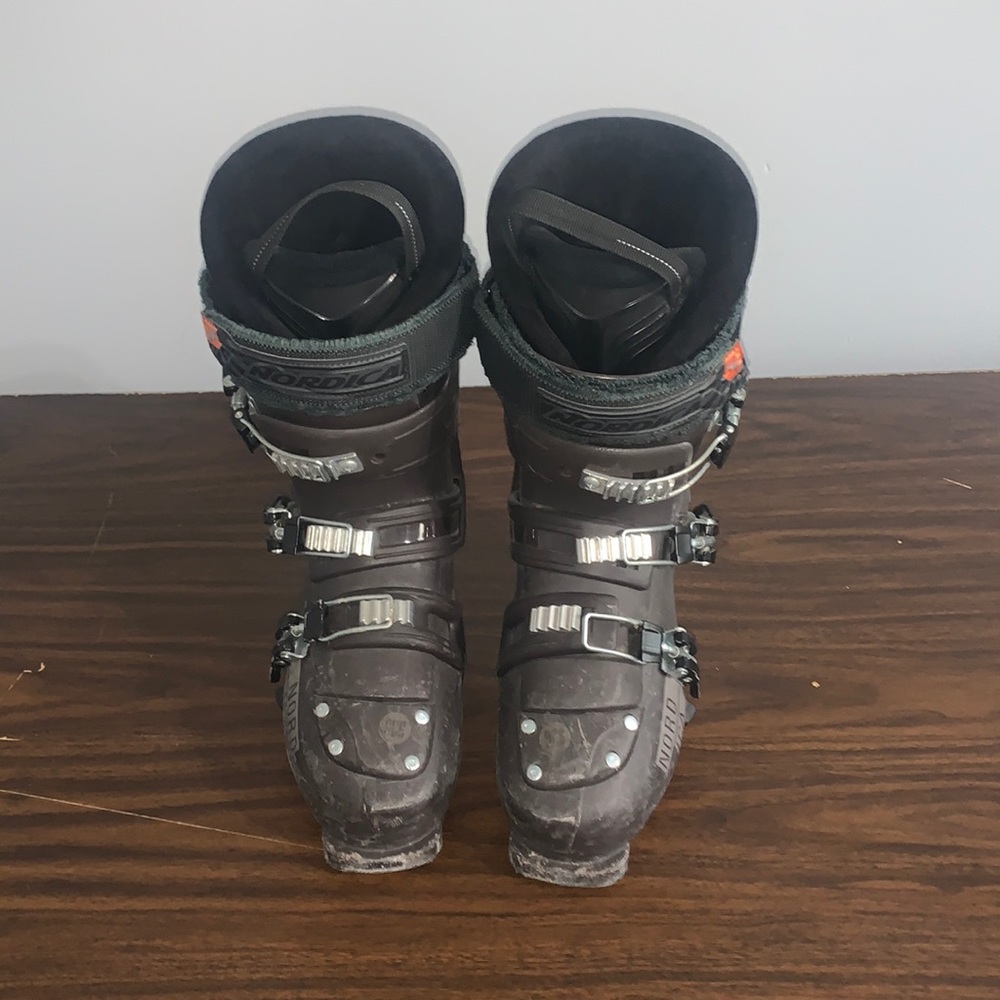 Nordica Ace 1 Star Men’s Ski Boot